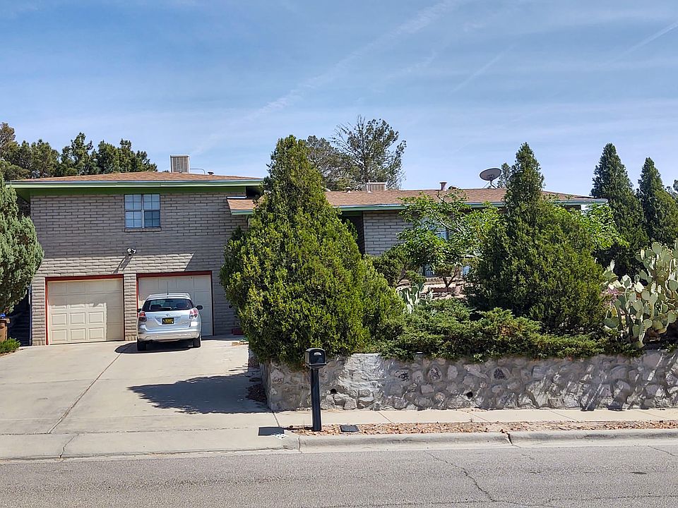1st image of 3204 Dyer St