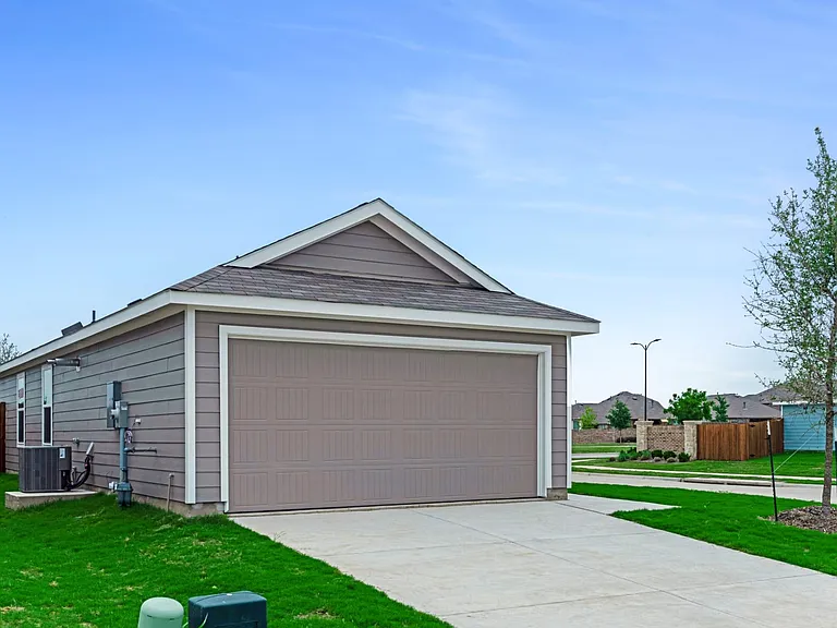 7109 Gray Wolf Ln — Photo 3