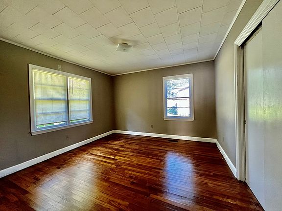 4th image of 119 Puckett Dr