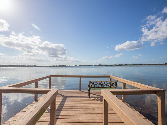 Community dock