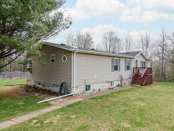 4th image of 172 Soderena Rd