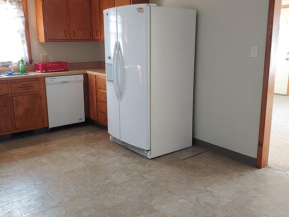4th image of 1508 N Woodburn Ave