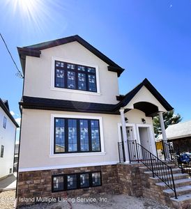 16 Clifton St, Staten Island, NY, 10314