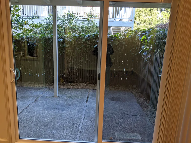 Casa Monterey Apartments — Photo 12
