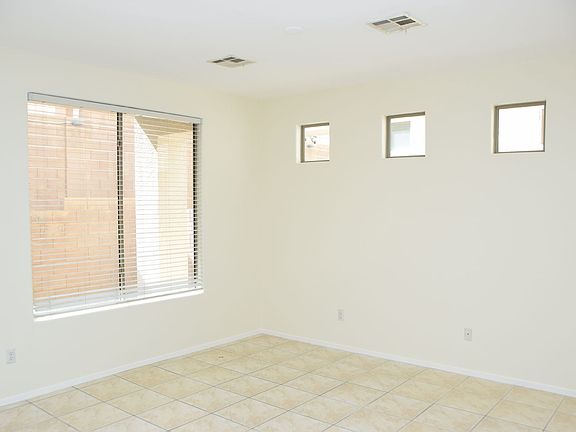 5th image of 10045 Barengo Ave
