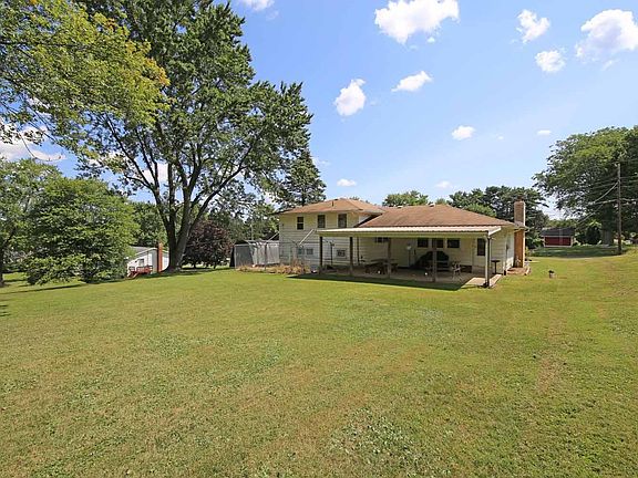 2nd image of 2236 Haywood Dr