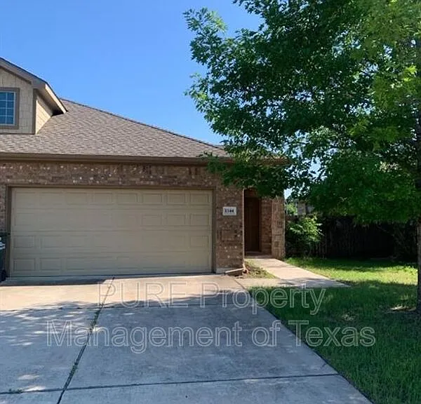 1144 Brendon Lee Ln — Photo 1