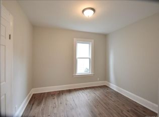 352 Benham Ave #1, Bridgeport, CT 06604