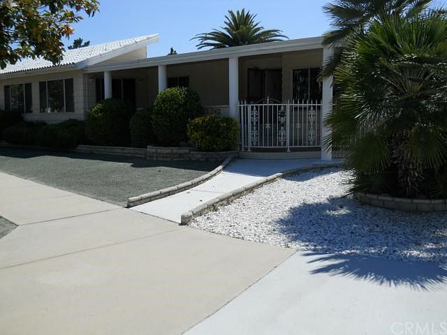 1st image of 2725 Manzanita Way