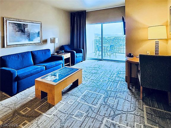 4th image of 211 E Flamingo Rd #714