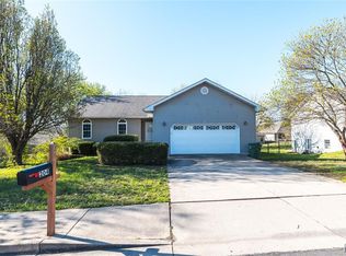 204 Becca Dr, Rolla, MO 65401