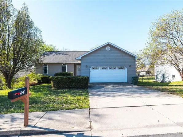 204 Becca Dr, Rolla, MO 65401
