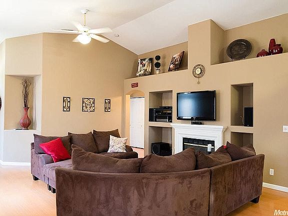 5th image of 8015 Andante Dr