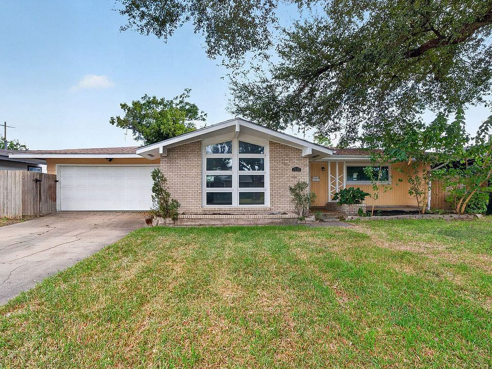 1st image of 2110 Ridgemore Dr