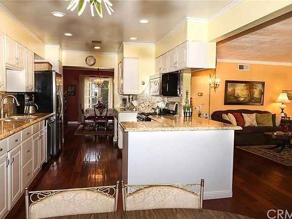 Kitchen with wide granite counter top