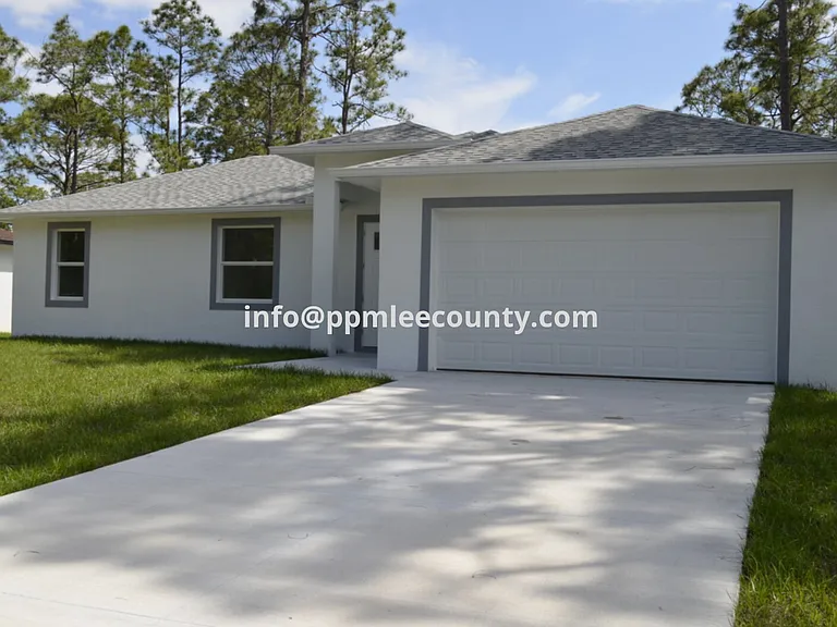 2611 Carol Pl — Photo 2