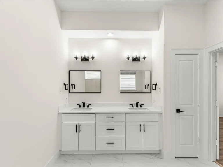 1810 Palmetto Landing Ct — Photo 18