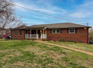 823 Apple Valley Rd, Madison, TN 37115