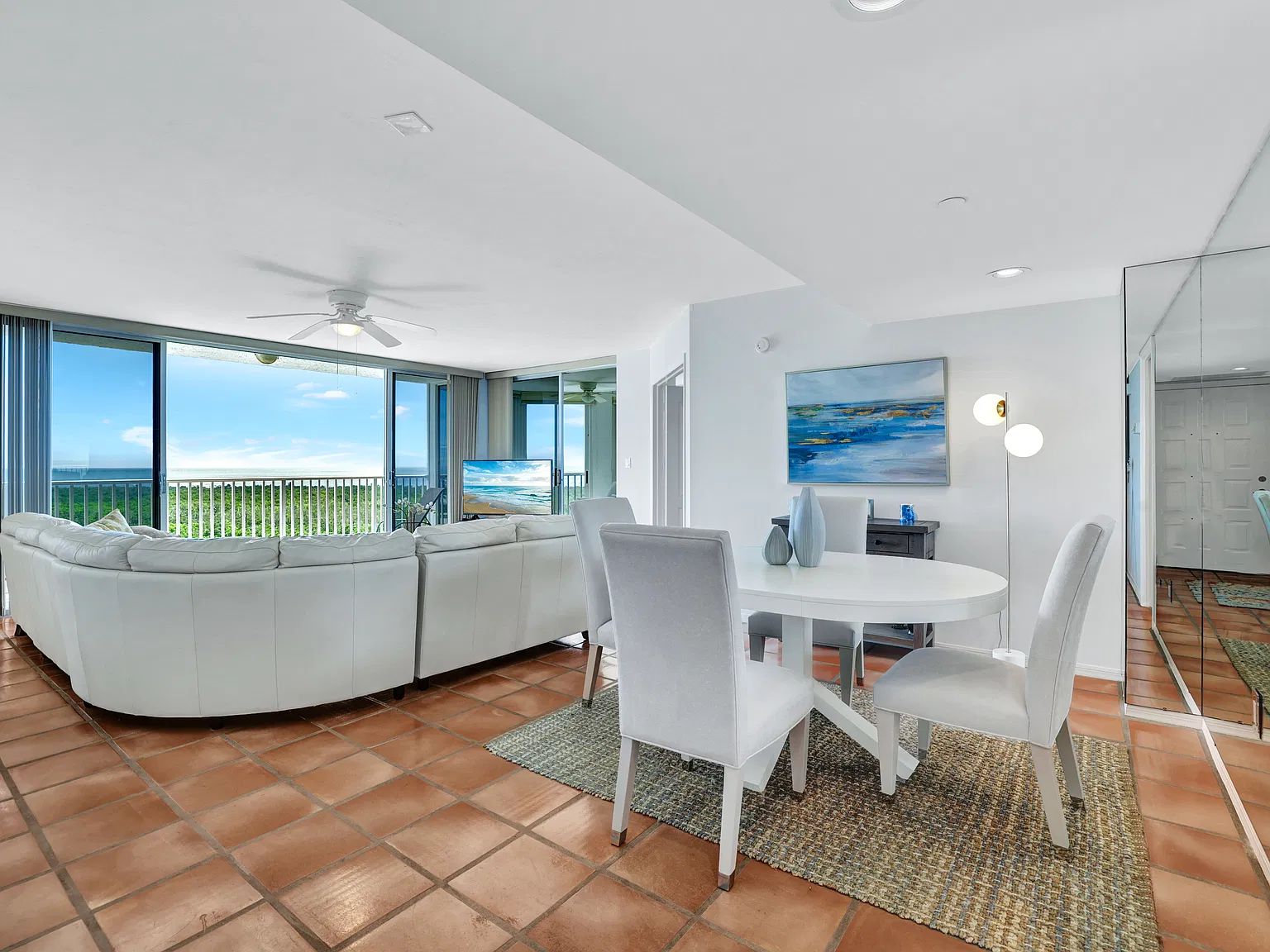 3 bed, 1528 sqft, $9,750 — Photo 3