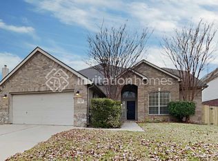 5565 Dunn Hill Dr, Fort Worth, TX 76137