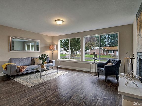 2nd image of 16822 6th Ave E