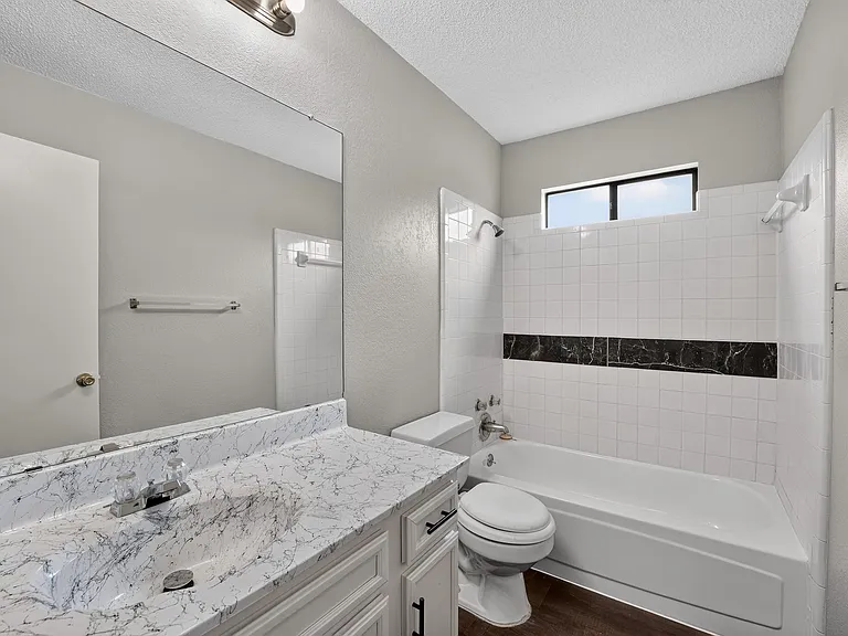 1509 Taron Dr — Photo 21