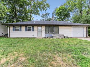 1401 S Mattis Ave, Champaign, IL 61821