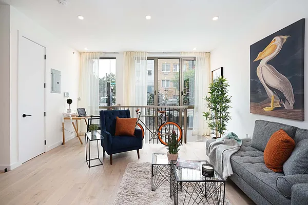 Sold by The InHouse Group | media 2