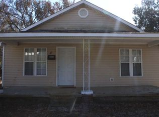 416 E 1st St, Trenton, TN 38382