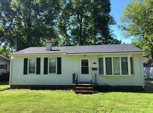 512 E Green St, Mascoutah, IL
