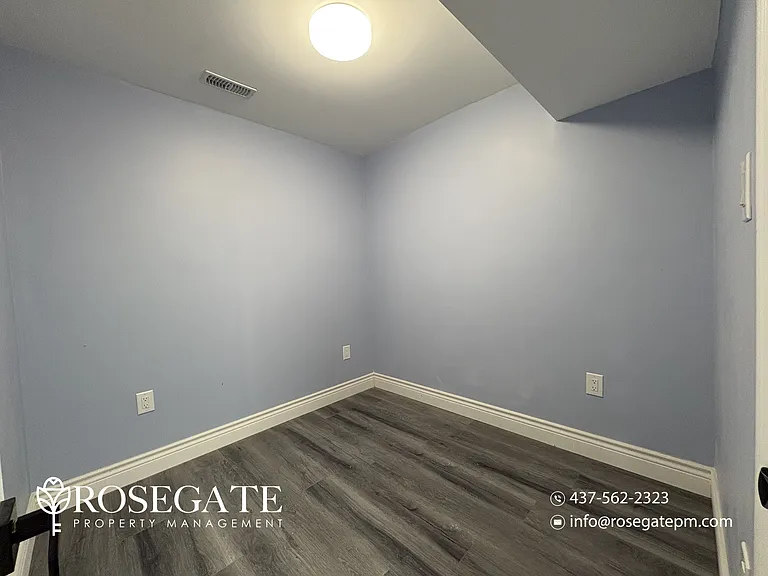 260 Bethune Ave #2 — Photo 12