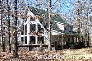 Home : view coming up the driveway