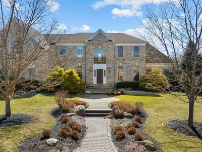 23 Taft Ct, Woodcliff Lake, NJ, 07677