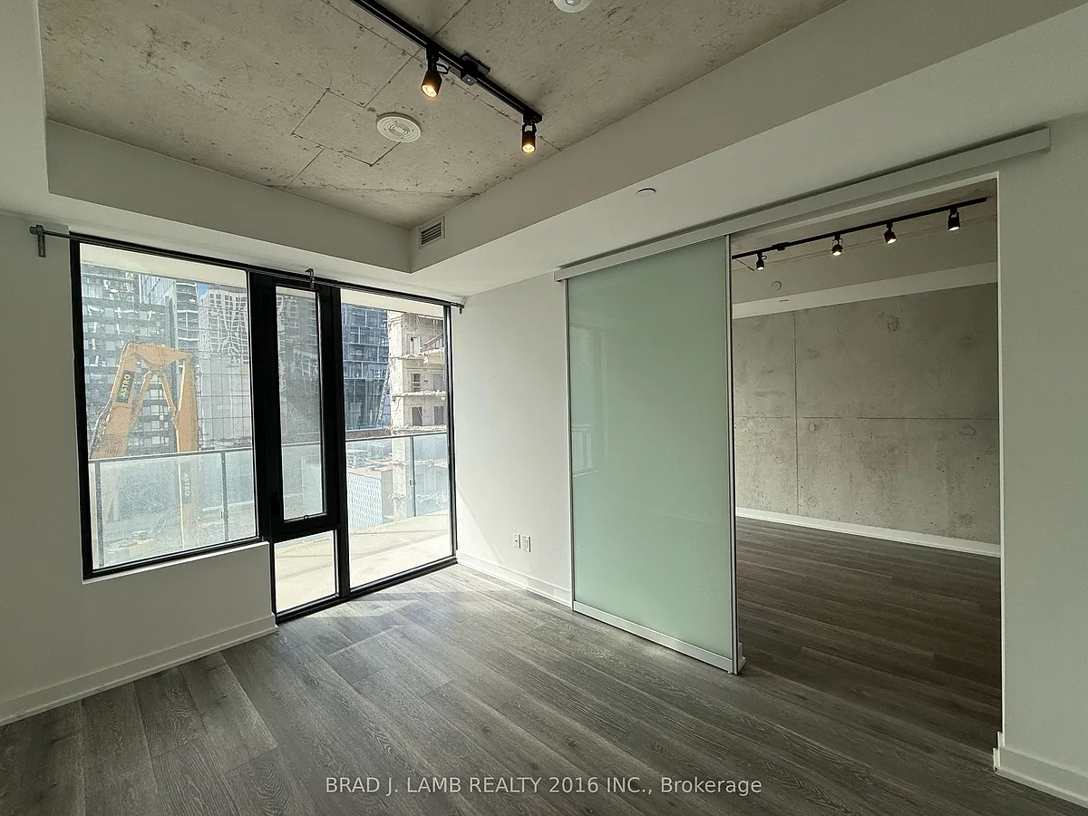 Building Photo - 55 Ontario St #507