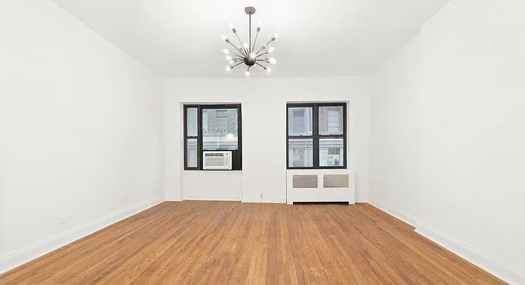 Rented by Avenues Real Estate | media 6