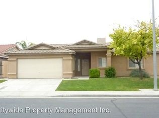 5415 Tyner Ln, Bakersfield, CA 93307