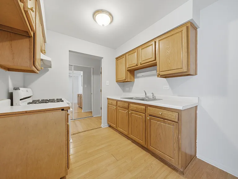 7040 100th St #302 — Photo 21