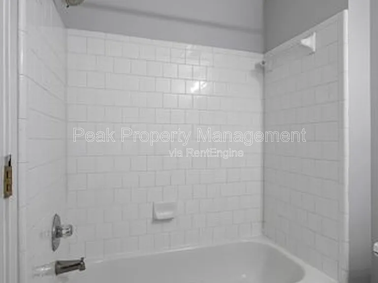 Poythress Apartments — Photo 99