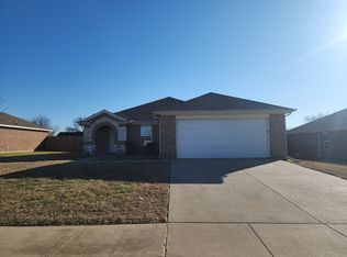 4204 Andrea Ln, Forest Hill, TX 76119