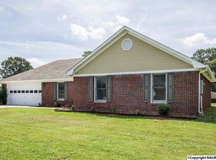 120 Corwin Dr, Harvest, AL 35749