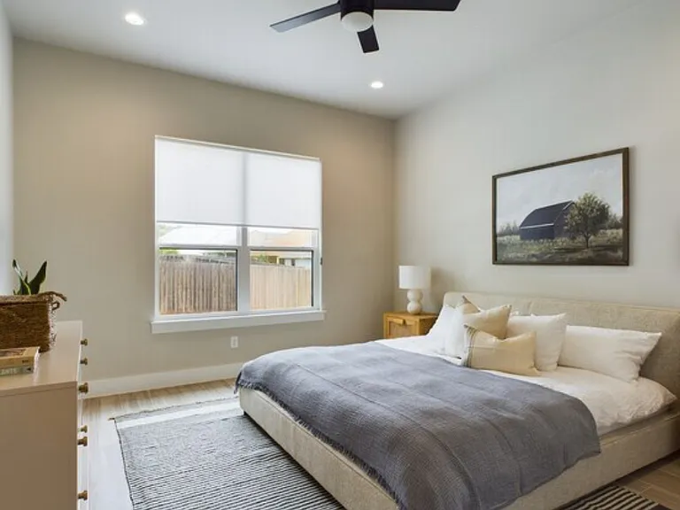 1606 Redwood Ct — Photo 8