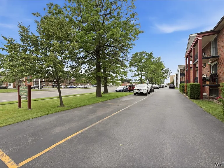2500 Sheridan Dr #16 — Photo 13