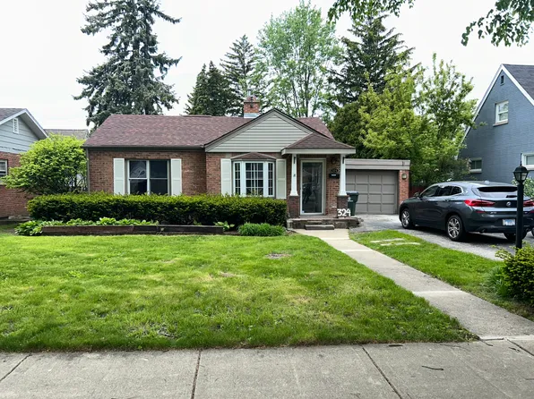324 Harlem Ave, Glenview, IL 60025