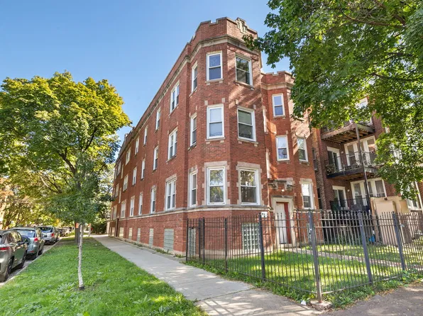 4857 N Lawndale Ave APT 202, Chicago, IL 60625