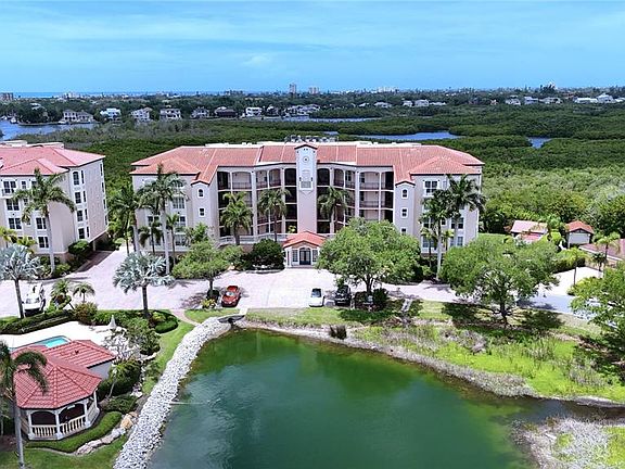 2nd image of 5420 Eagles Point Cir APT 206