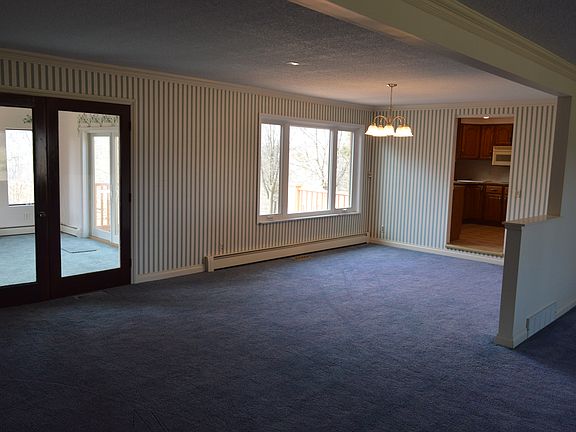 Diningroom  324 Sq. Ft.