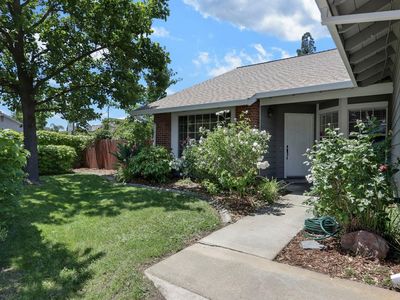 8056 Caymus Dr, Sacramento, CA, 95829