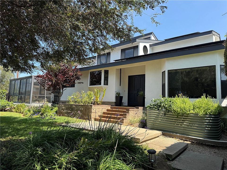 1st image of 1931 Warmlands Ave