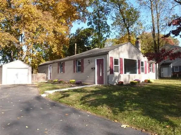 821 Clover Ln, Plymouth Meeting, PA 19462