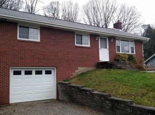 1411 Reissing Rd, Mc Donald, PA 15057